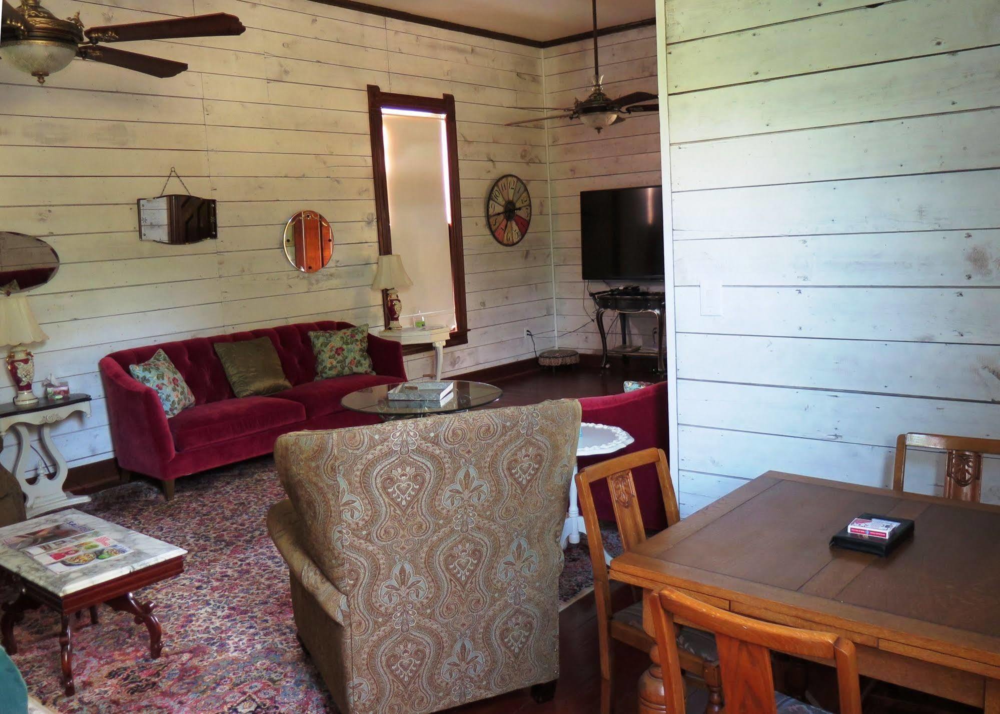 Yellow House B&B Salado Экстерьер фото