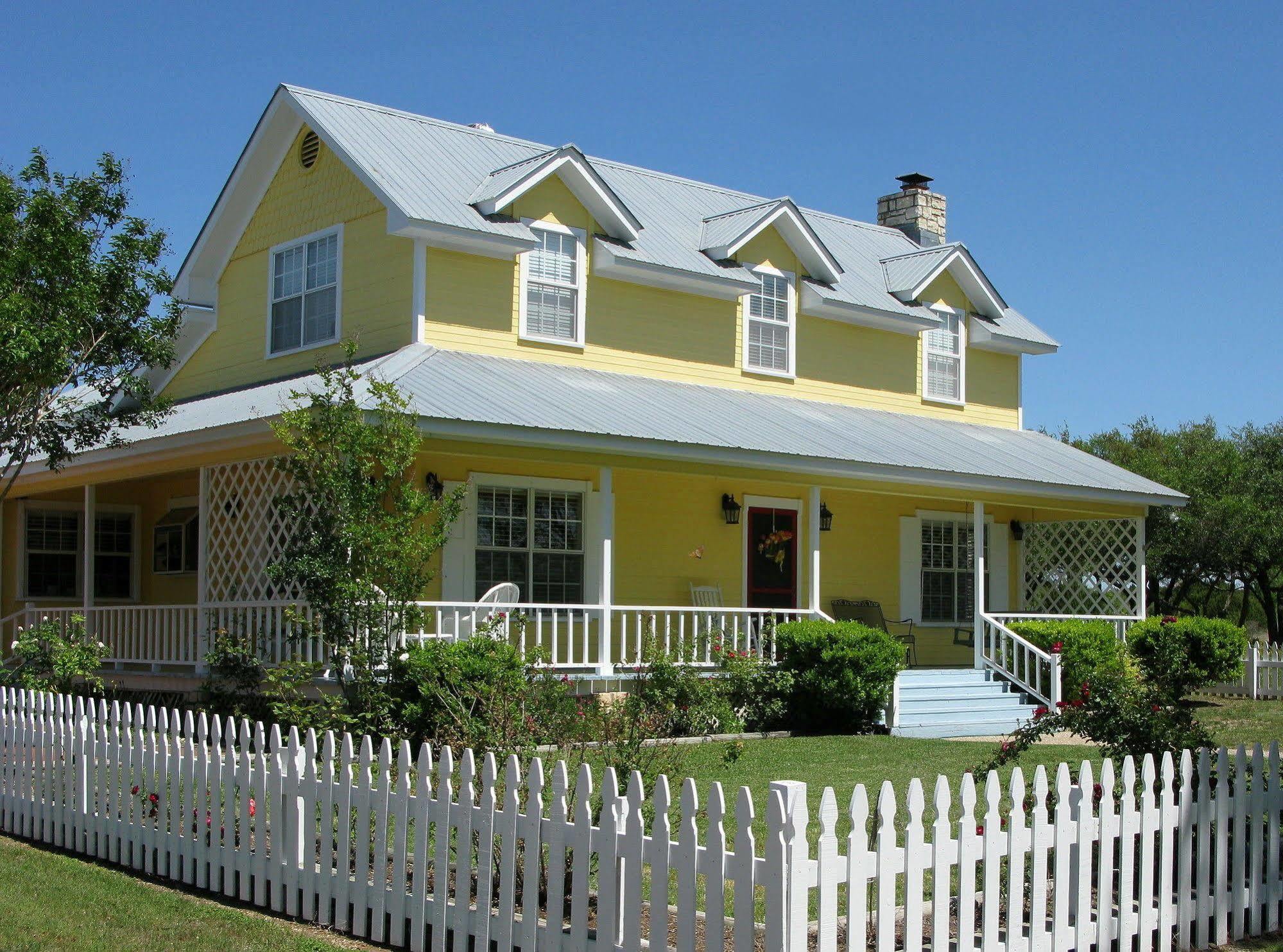 Yellow House B&B Salado Экстерьер фото