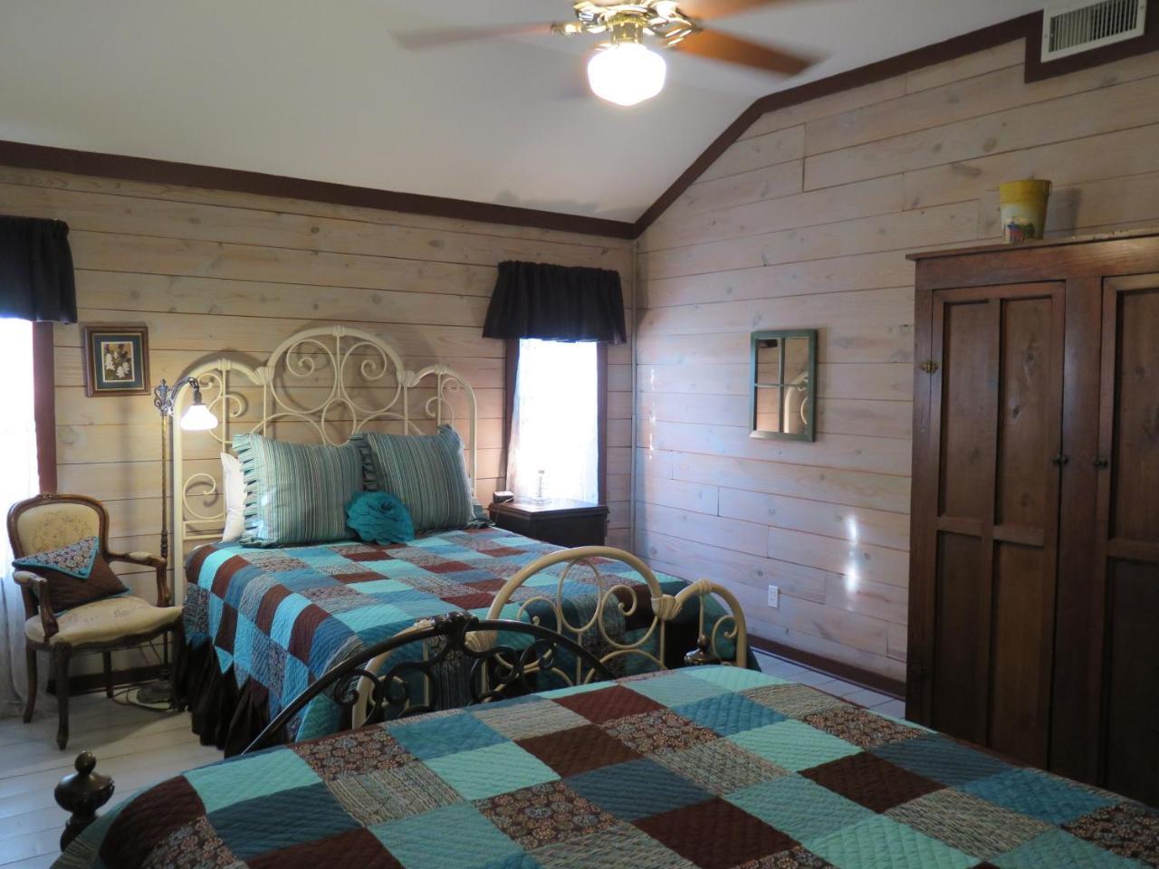 Yellow House B&B Salado Экстерьер фото