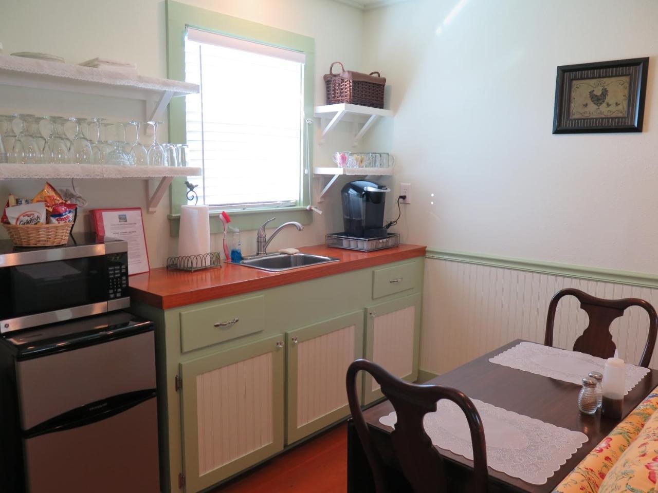 Yellow House B&B Salado Экстерьер фото
